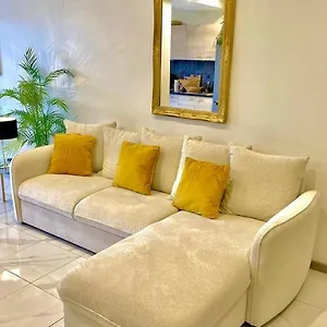  Appartement Vaste Tres Lumineux